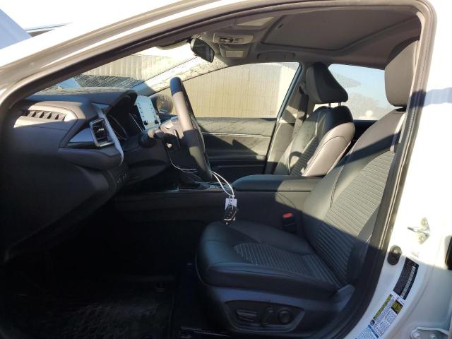 4T1G11BK2PU080108 - 2023 TOYOTA CAMRY SE NIGHT SHADE WHITE photo 7