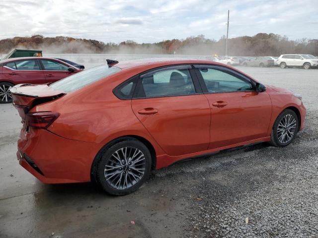 3KPF54AD8PE516757 - 2023 KIA FORTE GT LINE ORANGE photo 3