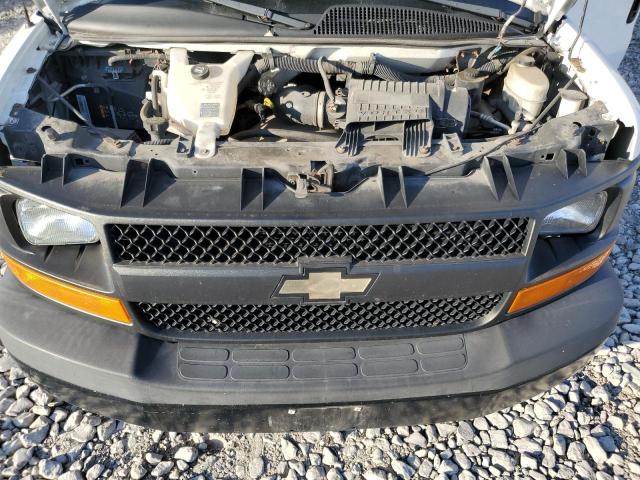 1GCSGAFX4E1158129 - 2014 CHEVROLET EXPRESS G1 WHITE photo 12