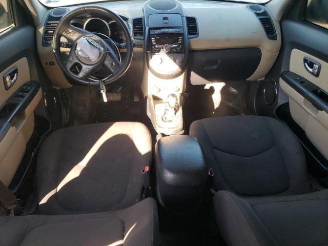 KNDJT2A66C7415393 - 2012 KIA SOUL + GREEN photo 8