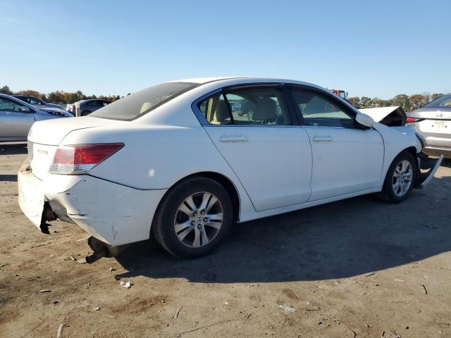 1HGCP264X9A134344 - 2009 HONDA ACCORD LXP WHITE photo 3