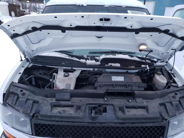 1GAZGMFP2J1238872 - 2018 CHEVROLET EXPRESS G3 LT WHITE photo 12