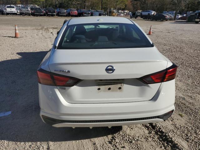 1N4BL4BVXKC208135 - 2019 NISSAN ALTIMA S WHITE photo 6