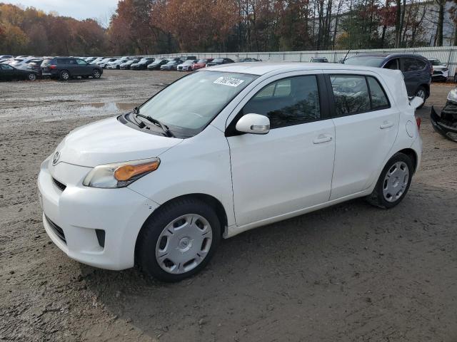 2014 TOYOTA SCION XD, 