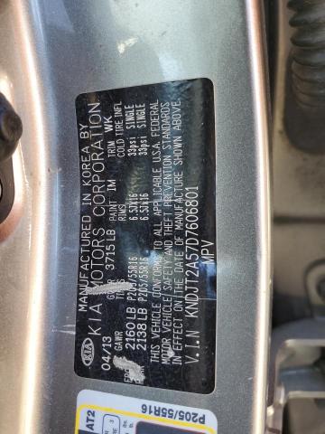 KNDJT2A57D7606801 - 2013 KIA SOUL GRAY photo 13