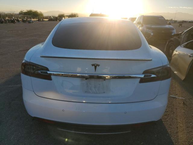 5YJSA1H15EFP50298 - 2014 TESLA MODEL S WHITE photo 6