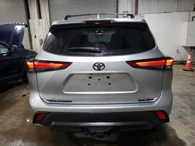 5TDGZRBH1NS249844 - 2022 TOYOTA HIGHLANDER XLE Gümüş foto 6