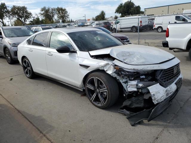 1HGCY2F50RA038275 - 2024 HONDA ACCORD HYBRID SPORT WHITE photo 4