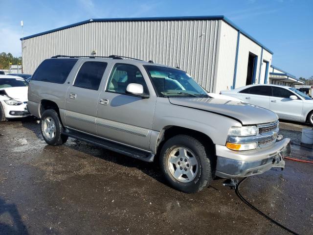 3GNEC16Z54G269922 - 2004 CHEVROLET SUBURBAN C1500 BEIGE photo 4