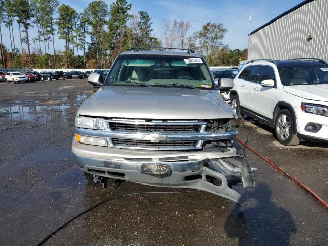 3GNEC16Z54G269922 - 2004 CHEVROLET SUBURBAN C1500 BEIGE photo 5