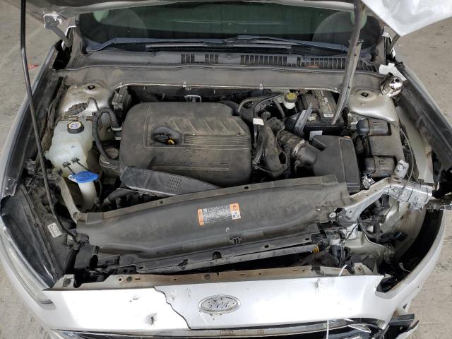 3FA6P0HD3GR294376 - 2016 FORD FUSION SE SILVER photo 11