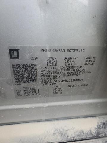 5GAEVAKW4LJ194031 - 2020 BUICK ENCLAVE ESSENCE 银色 照片 13