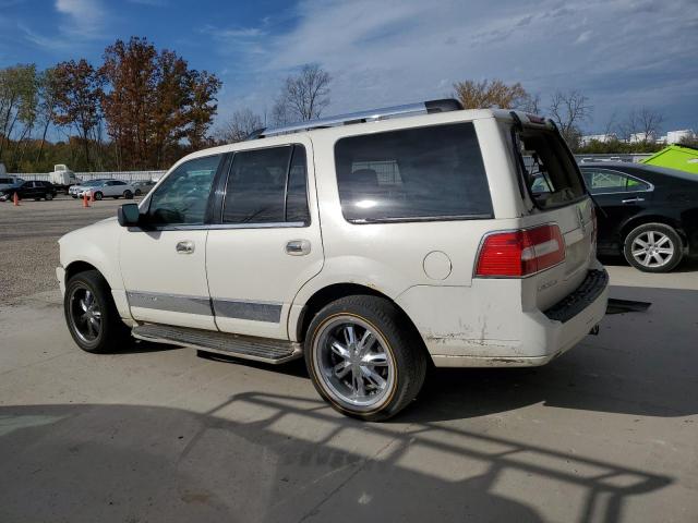 5LMFU28537LJ10066 - 2007 LINCOLN NAVIGATOR თეთრი ფოტო 2