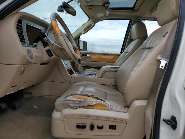 5LMFU28537LJ10066 - 2007 LINCOLN NAVIGATOR თეთრი ფოტო 7