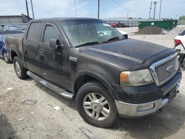 1FTPW14534KC62226 - 2004 FORD F-150 SUPERCREW BLACK photo 4