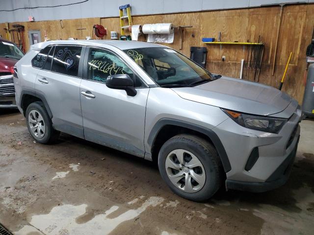 2T3F1RFV3NC274523 - 2022 TOYOTA RAV4 LE SILVER photo 4