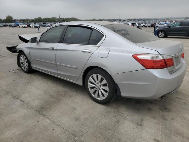 1HGCR3F89DA004311 - 2013 HONDA ACCORD EXL SILVER photo 2