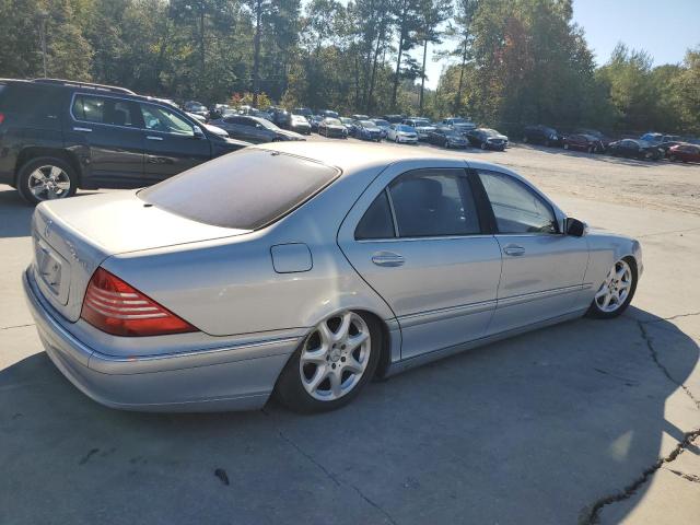 WDBNG83J24A424430 - 2004 MERCEDES-BENZ S 430 4MATIC BLUE photo 3
