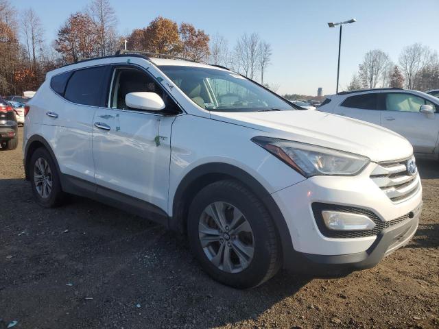 5XYZUDLBXFG254947 - 2015 HYUNDAI SANTA FE S WHITE photo 4