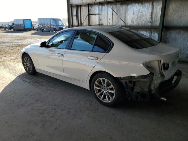 WBA8E1G55GNT99607 - 2016 BMW 320 I WHITE photo 2