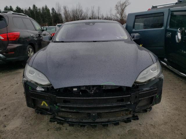 5YJSA1E19FF108351 - 2015 TESLA MODEL S Մոխրագույն լուսանկար 5