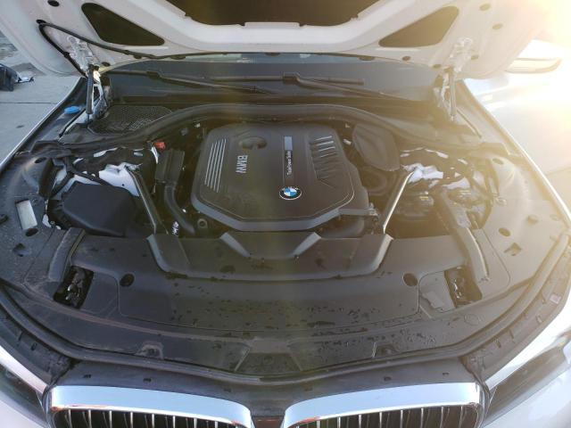 WBA7E2C51JG741931 - 2018 BMW 740 I WHITE photo 11