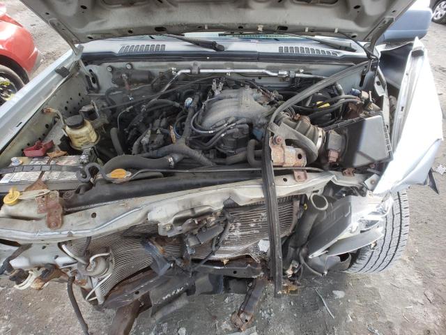 5N1ED28Y62C568833 - 2002 NISSAN XTERRA XE SILVER photo 11