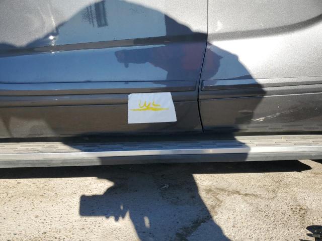 5TDGZRAH6NS556931 - 2022 TOYOTA HIGHLANDER XLE 灰色 照片 13