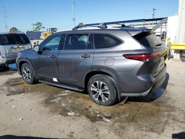 5TDGZRAH6NS556931 - 2022 TOYOTA HIGHLANDER XLE 灰色 照片 2