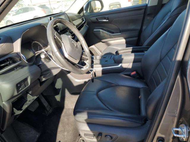 5TDGZRAH6NS556931 - 2022 TOYOTA HIGHLANDER XLE 灰色 照片 7