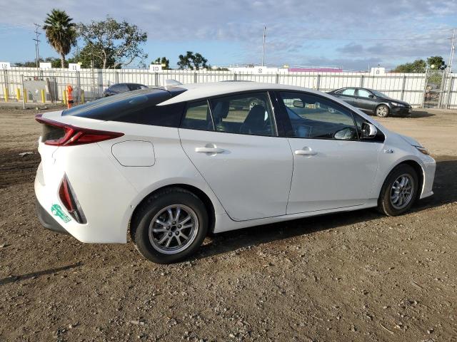 JTDKARFP9H3001432 - 2017 TOYOTA PRIUS PRIM 白色 照片 3