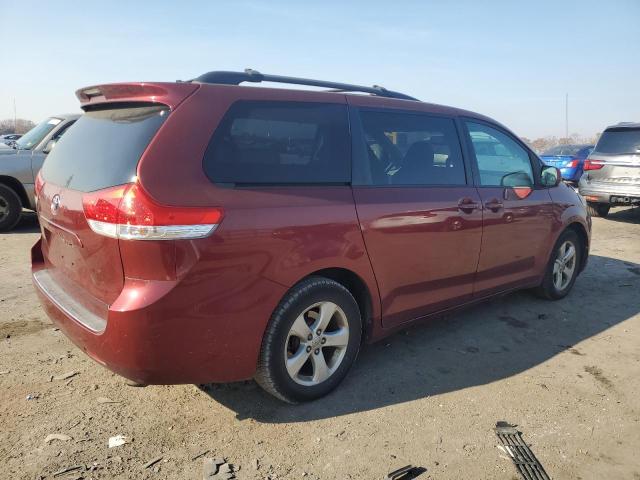 5TDKK3DC1BS094639 - 2011 TOYOTA SIENNA LE RED photo 3