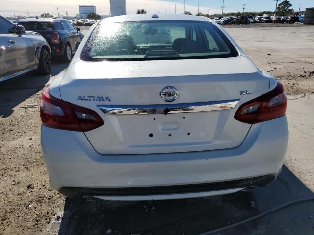 1N4AL3AP5JC105857 - 2018 NISSAN ALTIMA 2.5 WHITE photo 6