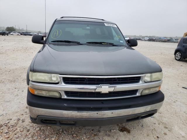 3GNEC16ZX2G322286 - 2002 CHEVROLET SUBURBAN C1500 GRAY photo 5