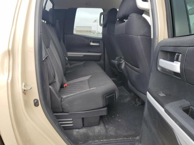 5TFRM5F12HX114352 - 2017 TOYOTA TUNDRA DOUBLE CAB SR/SR5 TAN photo 10