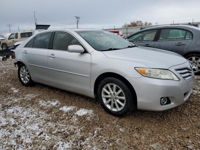 4T1BF3EK7AU116854 - 2010 TOYOTA CAMRY BASE SILVER photo 4