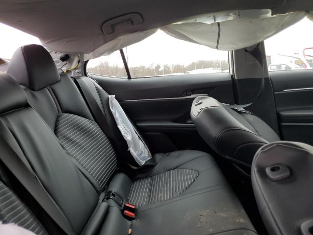 4T1G11AKXRU848342 - 2024 TOYOTA CAMRY SE NIGHT SHADE WHITE photo 10