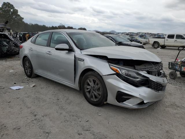 5XXGT4L32LG394333 - 2020 KIA OPTIMA LX SILVER photo 4