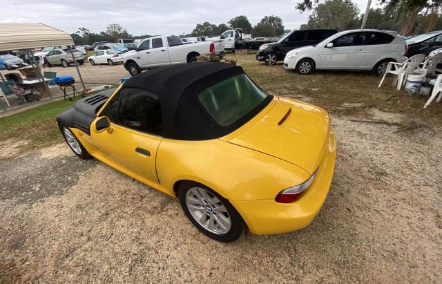 4USCH7331WLE10377 - 1998 BMW Z3 1.9 YELLOW photo 3