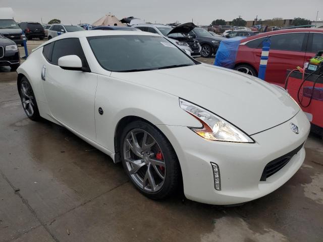 JN1AZ4EH2HM953896 - 2017 NISSAN 370Z BASE WHITE photo 4