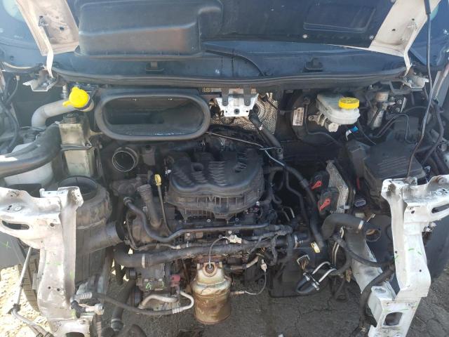 3C6TRVCG7KE539385 - 2019 RAM PROMASTER 2500 HIGH თეთრი ფოტო 11