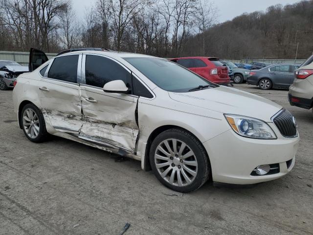 1G4PS5SK8F4213988 - 2015 BUICK VERANO WHITE photo 4