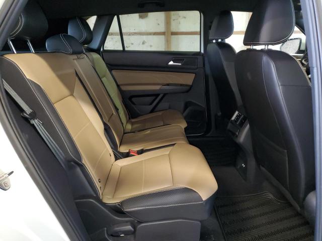 1V2HE2CA7NC225069 - 2022 VOLKSWAGEN ATLAS CROS SE Белый фото 11