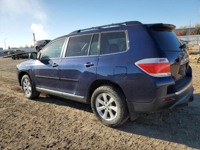 5TDBK3EH0DS218090 - 2013 TOYOTA HIGHLANDER BASE BLUE photo 2