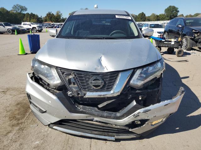 JN8AT2MT2HW136574 - 2017 NISSAN ROGUE S SILVER photo 5