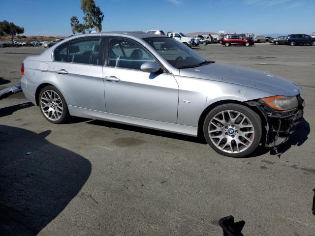 WBAVD53547AV14207 - 2007 BMW 335 XI SILVER photo 4