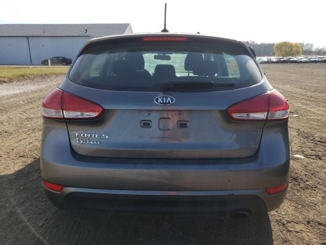 KNAFK5A89G5635587 - 2016 KIA FORTE LX SILVER photo 6