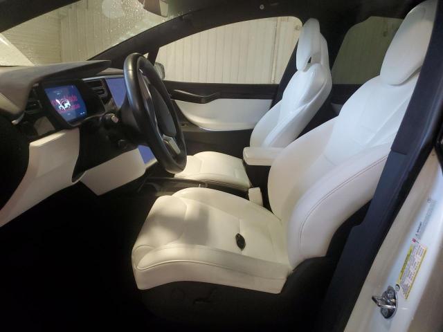 5YJXCAE2XHF055249 - 2017 TESLA MODEL X WHITE photo 7