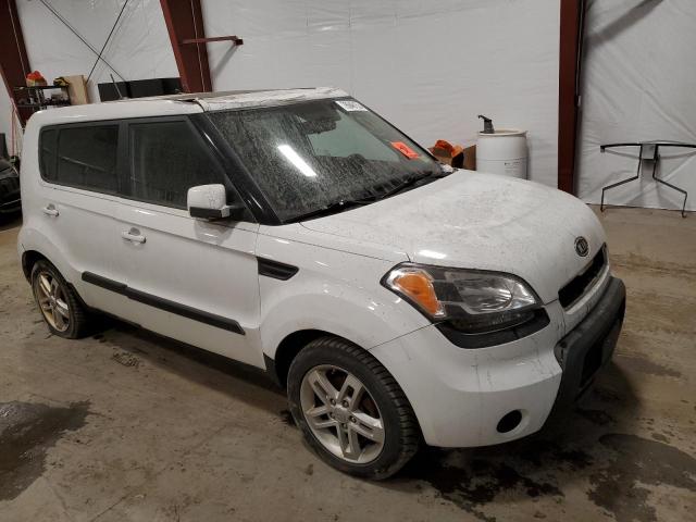 KNDJT2A25B7722484 - 2011 KIA SOUL + WHITE photo 4