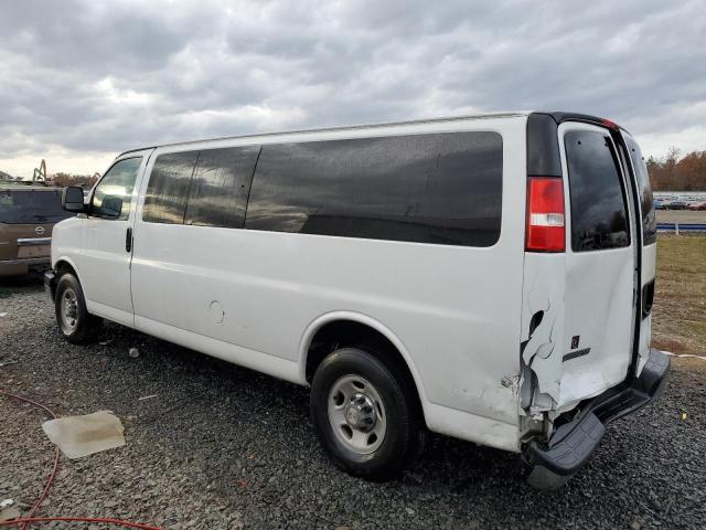 1GAZGPFG9G1272043 - 2016 CHEVROLET EXPRESS G3 LT WHITE photo 2